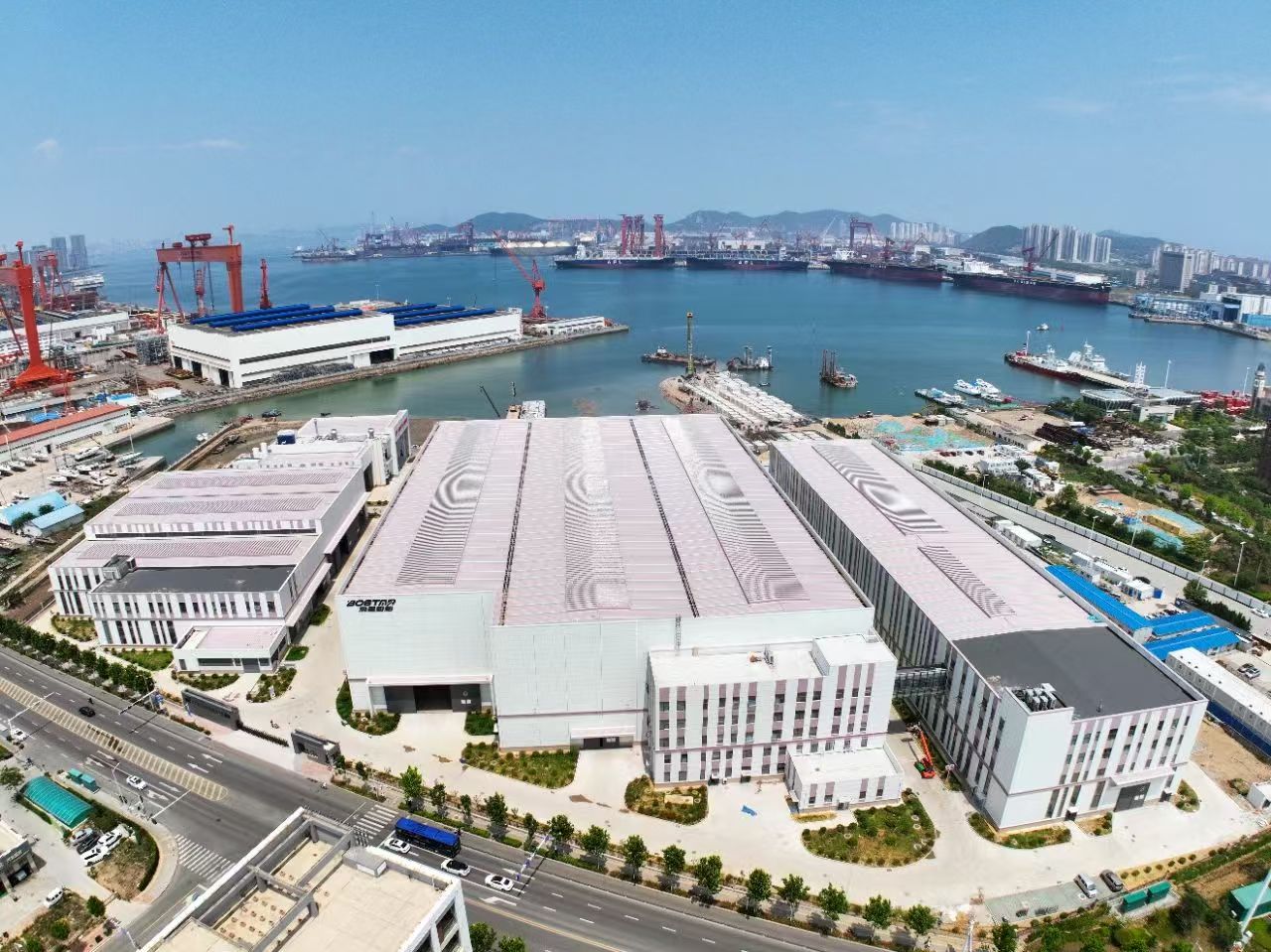 EIHE Inteligent Manufacturing Gold Award kakovost - tople čestitke našemu podjetju za osvojitev nagrade za projekt Gold Quality Award of Shandong Steel Structure Industry Association za dva projekta.