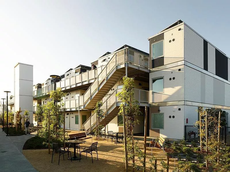 Zakaj so kontejnerski domovi pametna poteza za sodobno življenje?