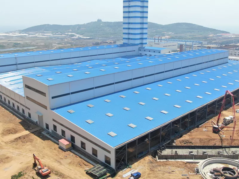 Vnaprej zasnovani kompleti za gradnjo jeklenih skladišč